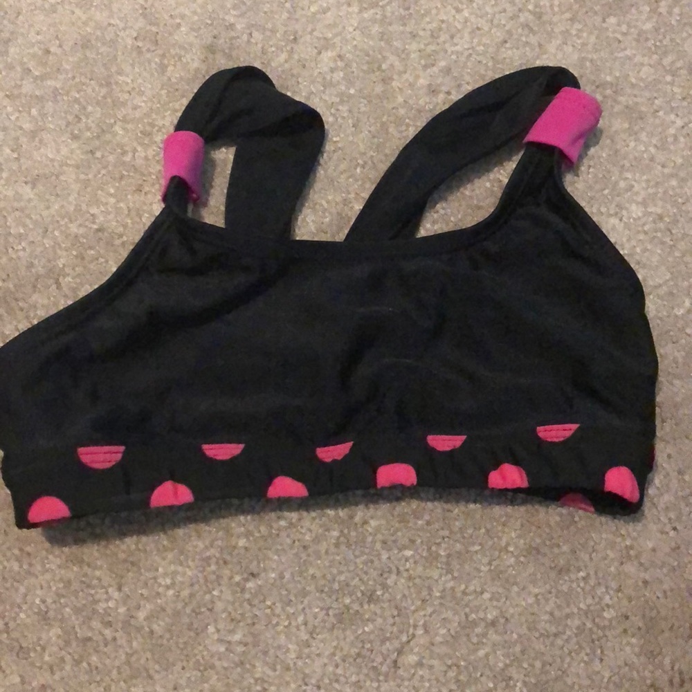 Black and pink sports bra